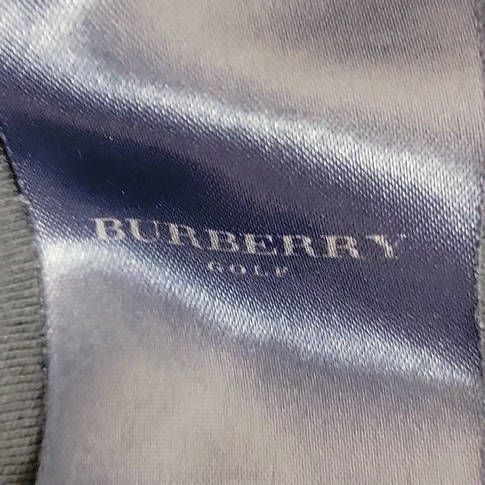 Burberry classic navy